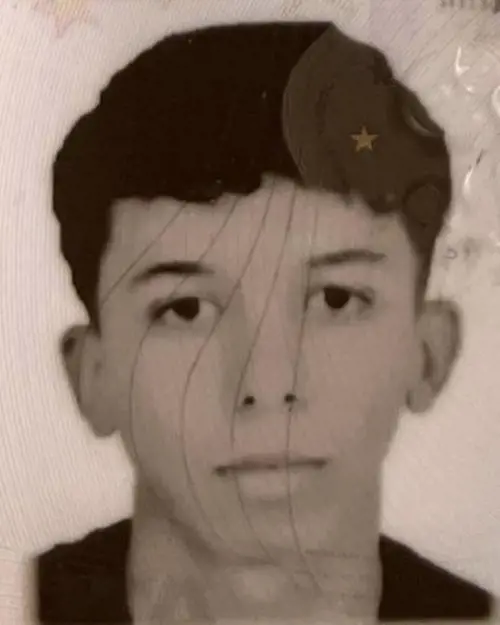 Muore a 16 anni per salvare una coppia. Ma poi i due spariscono