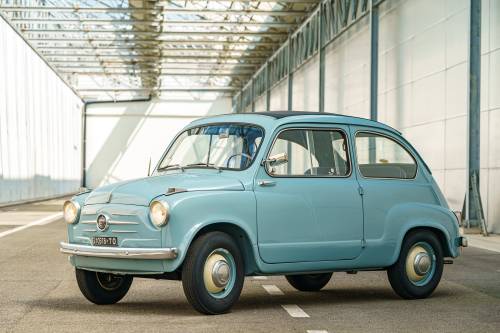 https://img.ilgcdn.com/sites/default/files/styles/md/public/foto/2025/06/16/1750065614-fiat-abarth-1000miglia-7.jpg?_=1750065614