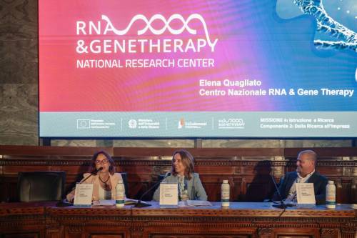 https://img.ilgcdn.com/sites/default/files/styles/md/public/foto/2025/06/16/rna_napoli_comm.jpeg?_=1750078803
