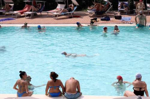 Impianti chiusi e prezzi alle stelle. Le piscine finiscono sul tavolo dei Pm