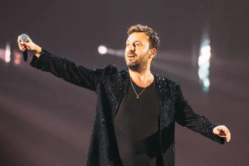 Cesare Cremonini, la storia con Malika Ayane, l'ex Martina Maggiore: chi è e dove vive il latin lover della musica