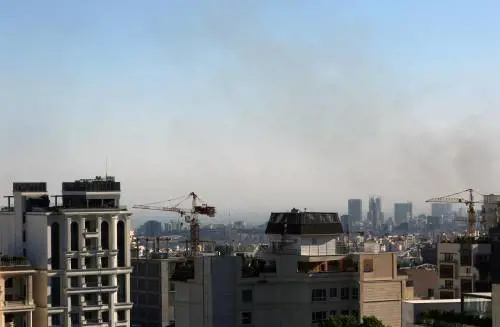 Israele martella, Iran alle corde. "Il tornado continua a colpire"