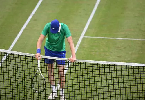Atp Halle, Sinner fuori agli ottavi: Bublik lo elimina in tre set