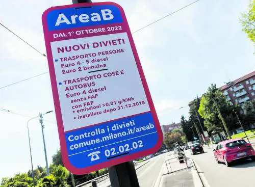 Sala si loda: "Milano è migliorata, Area B è un esempio in Europa"