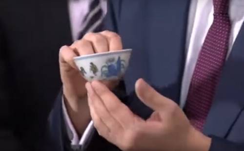 https://img.ilgcdn.com/sites/default/files/styles/md/public/foto/2025/06/21/1750525812-tazzine-ming.jpg?_=1750525812
