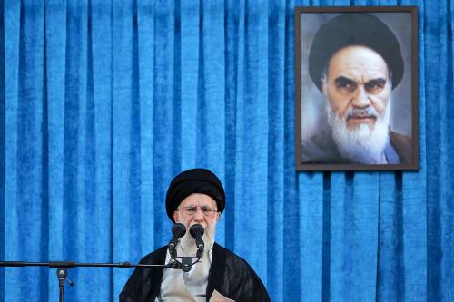 Khamenei nomina i suoi successori. "L'ayatollah teme di essere ucciso"