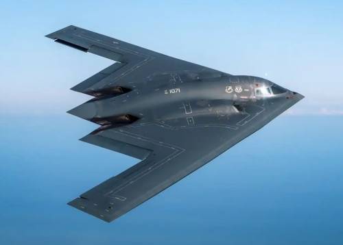 I caccia B-2, le bombe, le esplosioni. L'operazione Usa al microscopio