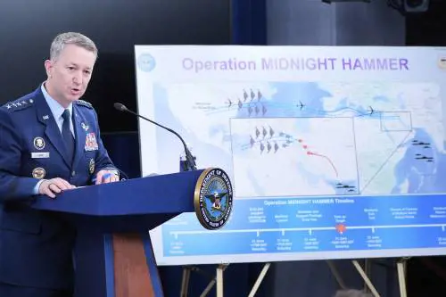 Il "Martello di mezzanotte" sull'Iran. "Devastato il programma nucleare"