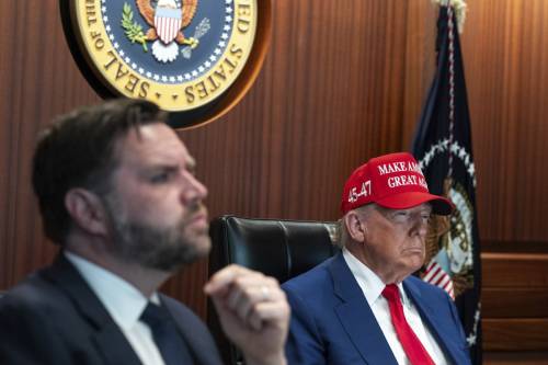 L'ultimo bluff di Donald. Dalla tregua di 15 giorni all'ok all'ultimo minuto