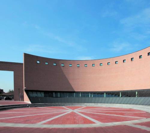 "Capitali dell'arte contemporanea 2027". La Regione candida Varese e Gallarate