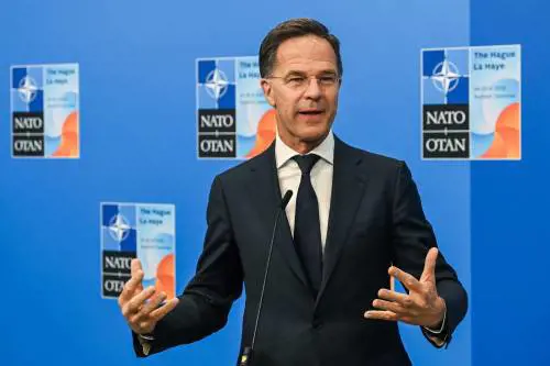 Il segretario generale della Nato Rutte: "La Cina spingerà la Russia ad attaccare in caso di guerra per Taiwan"