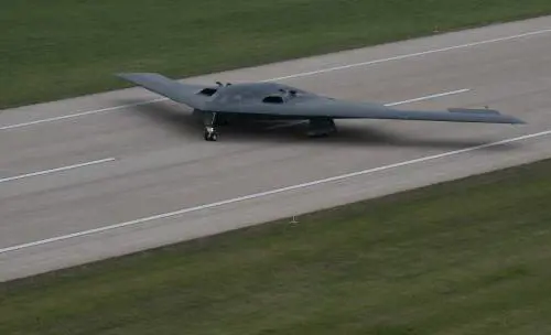 "37 ore no stop e un panino al tacchino": così i piloti dei B-2 hanno colpito i siti nucleari iraniani