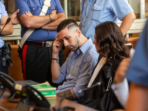 Alessandro Impagnatiello in aula per il processo d'appello sull'omicidio Tramontano