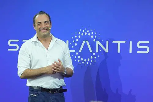 Stellantis punta al Marocco e raddoppia la produzione