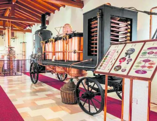 Acquavite, il latte ruvido dei montanari