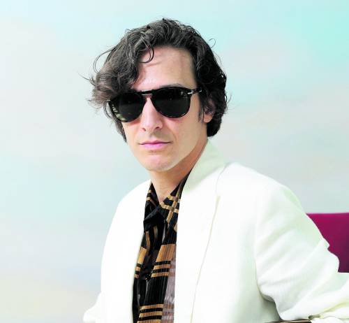 Battiato, un "lungo viaggio" che ora diventa un film