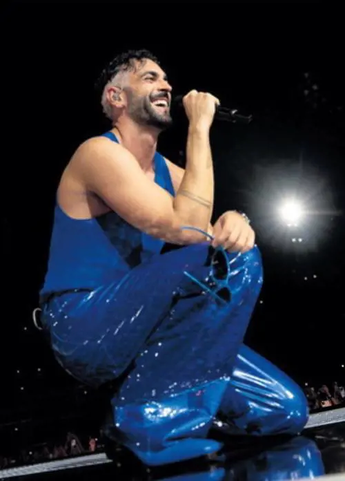 L'opera pop di Mengoni canta le parabole della vita