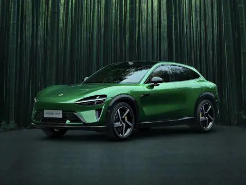 Xiaomi si lascia ispirare da Ferrari e fa il pieno di vendite con il suo Suv