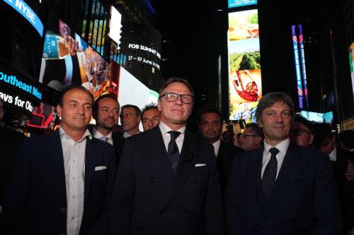 L'Italia conquista Times Square con un messaggio di unità ed eccellenza nel segno del "Made in Italy"