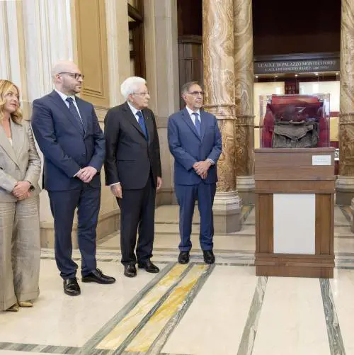 L'omaggio a Borsellino. Meloni: tragedia che fu "scintilla". "Ora la verità"