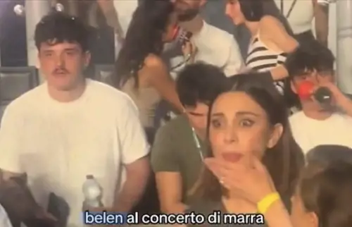 Belen e Olly, al concerto di Marracash è scattato qualcosa? Si seguono e lei impazzisce per lui