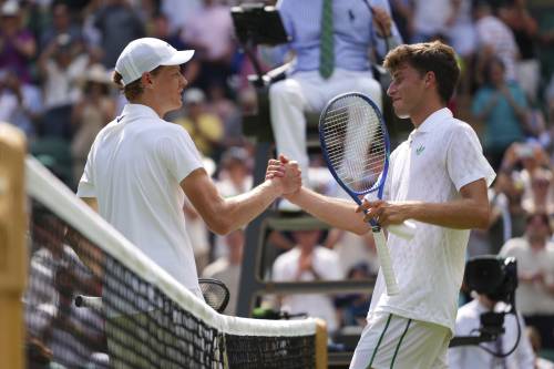 Wimbledon, Sinner vince il derby con Nardi ma la vera impresa è firmata Cocciaretto
