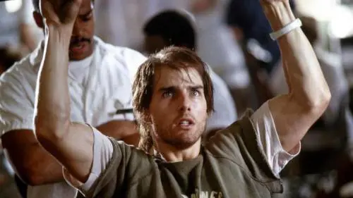 Stasera in tv "Nato il 4 luglio": chi è Ron Kovic, il soldato che diede a Tom Cruise la sua medaglia