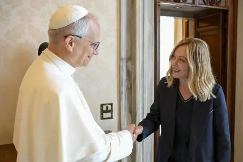 Governo, in Vaticano l'incontro tra Giorgia Meloni e Papa Leone XIV
