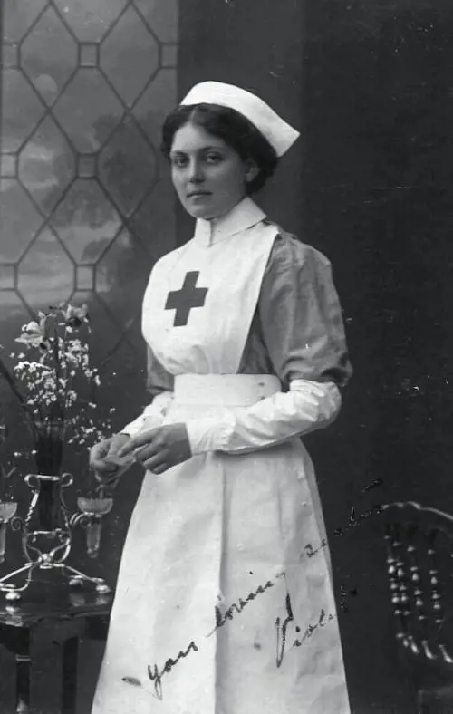 Olympic, Titanic, Britannic. La donna sopravvissuta tre volte (con lo spazzolino)