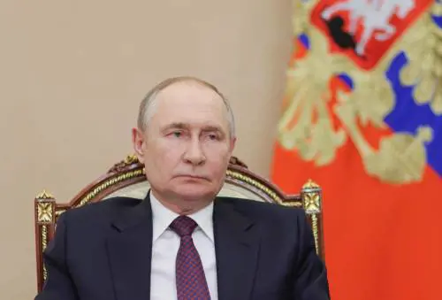 E il Cremlino esulta: "Adesso è più vicina la fine della guerra". Altri 30mila coreani