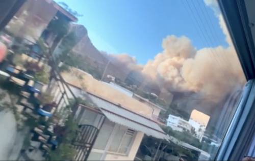 Il fuoco devasta Creta
