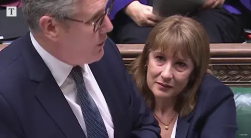 Regno Unito, la ministra delle Finanze come Elsa Fornero: pianto in aula e sterlina a picco