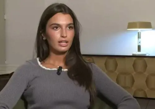 Minacce di stupro e di morte all'ex Miss Italia, hater patteggia 3 mesi