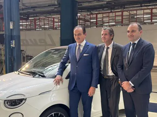 Fiat resta a Torino: la 500 ibrida torna a casa, da Mirafiori il segnale che Stellantis fa sul serio