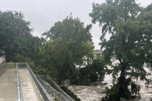 Le immagini della terribile alluvione in Texas