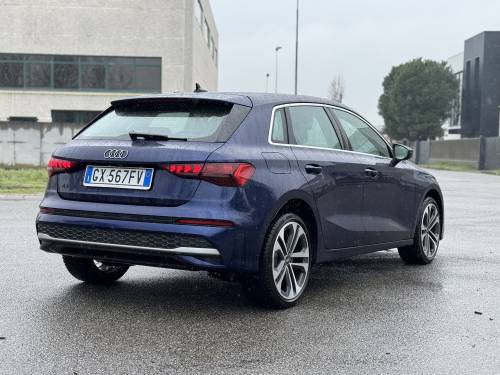 Audi A3 plug-in 2025: guarda la gallery della nuova compatta ibrida