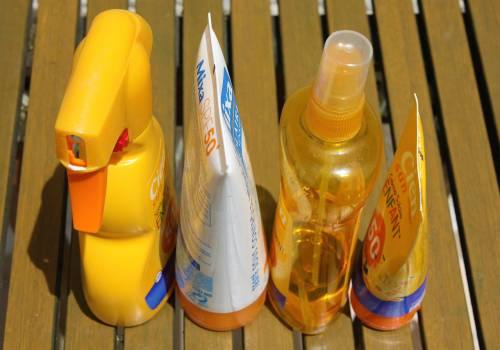 Autoabbronzanti, alternativi o complementari alle creme solari?
