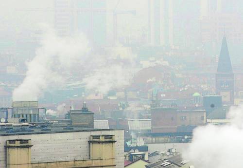 Divieto diesel Euro 5: "Però a Milano 800 condomini sono riscaldati a nafta"
