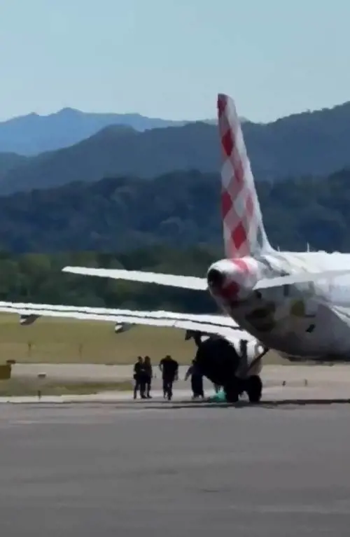 "Traffico ripreso". Cancellazioni e ritardi a Orio al Serio a causa di un grave incidente