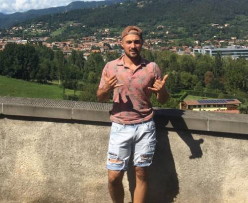 Andrea Russo, 35 anni di Calcinate: chi era il ragazzo risucchiato dall'aereo a Orio 