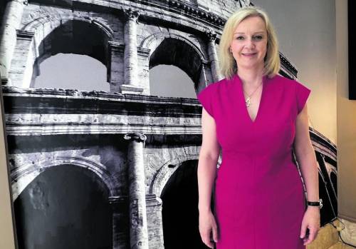 "Green, islam e migranti. Occidente sotto attacco"