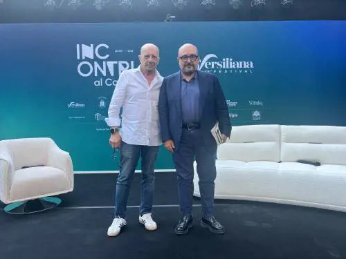 Sangiuliano alla Versiliana: “Cinema drogato dai fondi. Io, colpito perché ho toccato un santuario”
