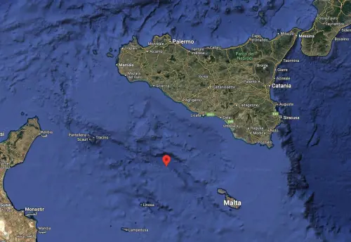 Nave russa nello Stretto di Sicilia e da Sigonella parte un ATR P-72A: cosa è successo