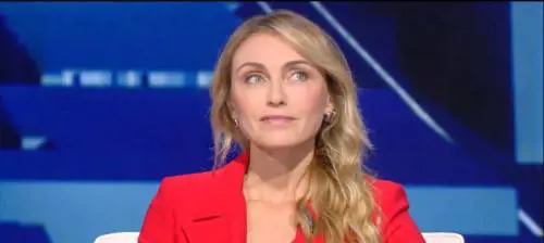 "Un tumore, purtroppo è guarita". Il messaggio choc contro la giornalista: c'entra Garlasco