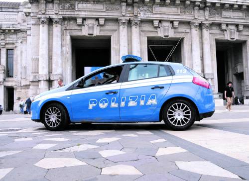 Evade dal carcere, lo riacciuffano mentre canta e balla in piazza