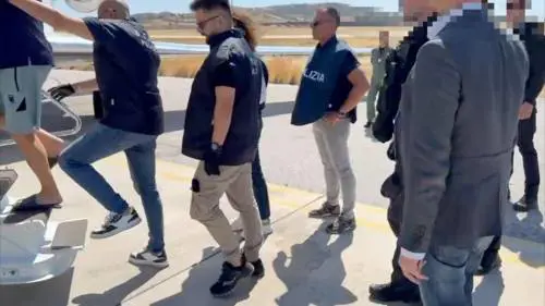 L'estradizione di Kaufmann dalla Grecia