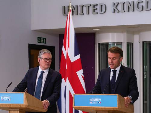 Deterrenza Londra-Parigi: 515 testate per l'Europa. "Contro minacce estreme"