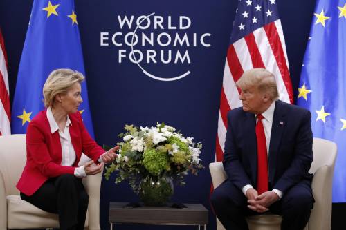 Dazi al 30%, l'Ue avvisa Trump: "Risponderemo". Palazzo Chigi: "No a scontro commerciale"