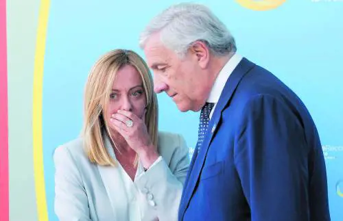 Dazi, Meloni insiste: sì a trattativa serrata. Tajani vola negli Usa e Salvini attacca l'Ue