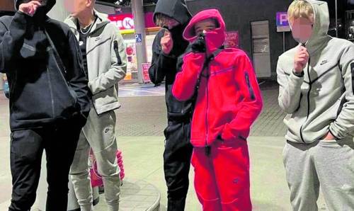 Stranier under 16 a rischio povertà